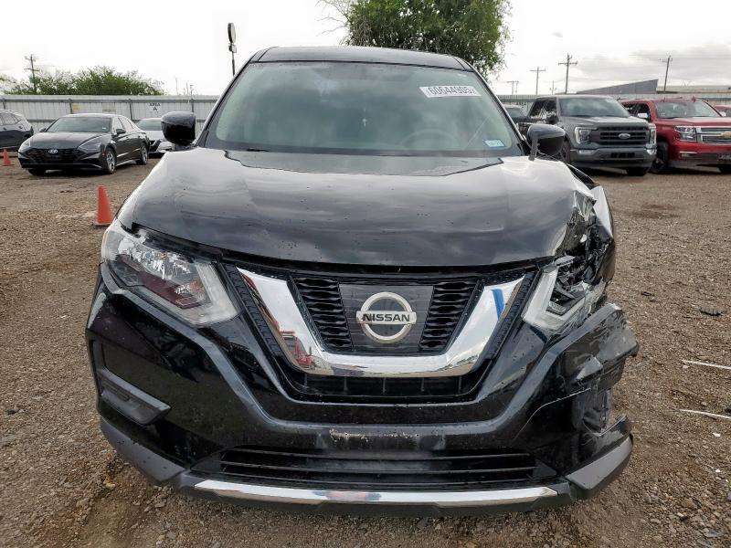  NISSAN ROGUE 2017 Черный