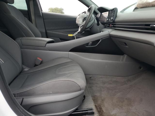  HYUNDAI ELANTRA 2022 White