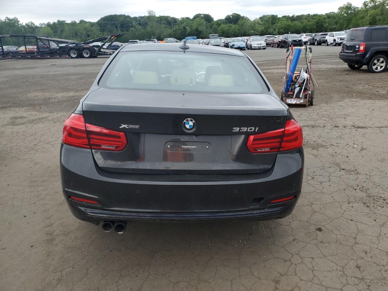 2017 BMW 330 Xi VIN: WBA8D9G36HNU64224 Lot: 62459305