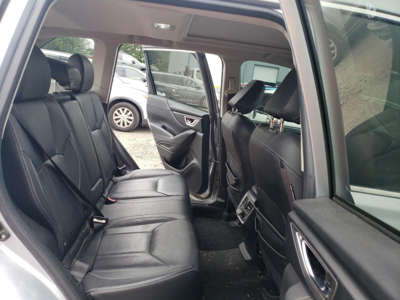 2019 Subaru Forester Touring VIN: JF2SKAWC2KH540529 Lot: 62324925