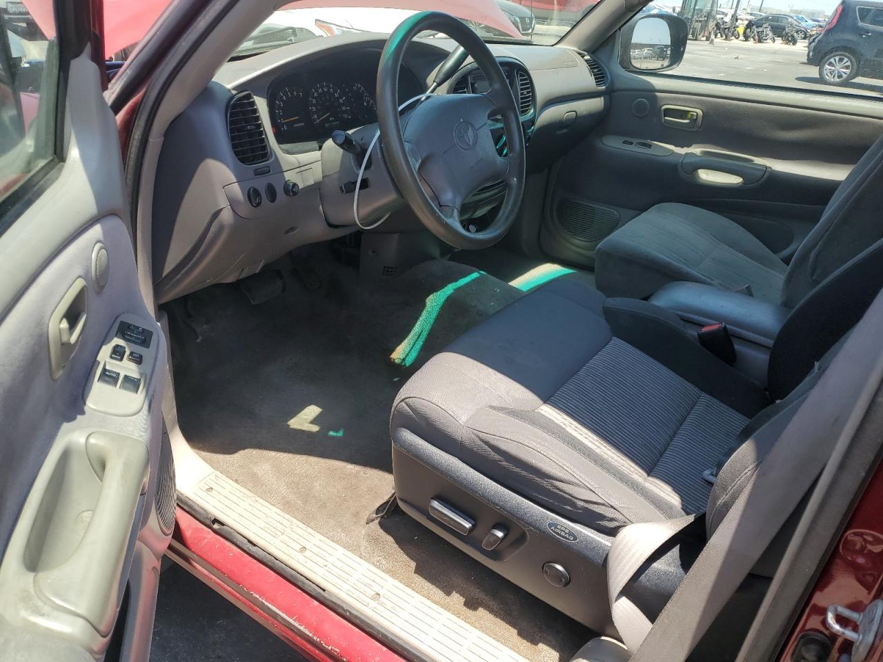 2000 Toyota Tundra Access Cab VIN: 5TBRT341XYS073171 Lot: 62901495
