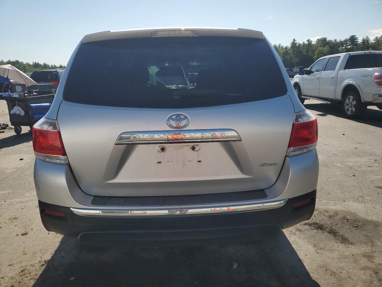TOYOTA HIGHLANDER 2013 VIN 5TDBK3EH3DS203681 фото 6