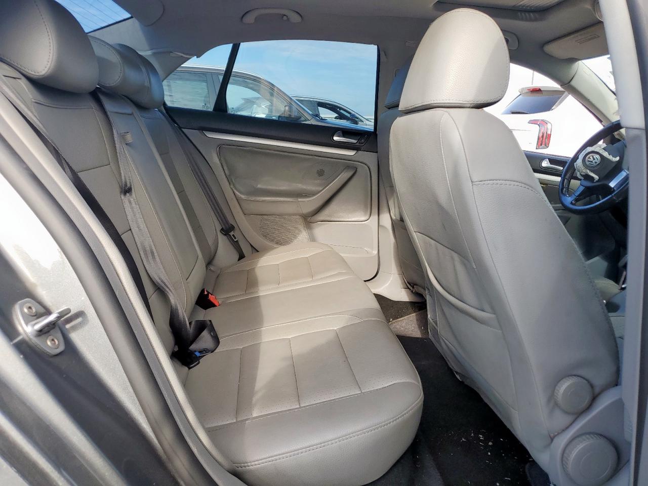 2008 Volkswagen Jetta Se VIN: 3VWRM71K58M161311 Lot: 62321355