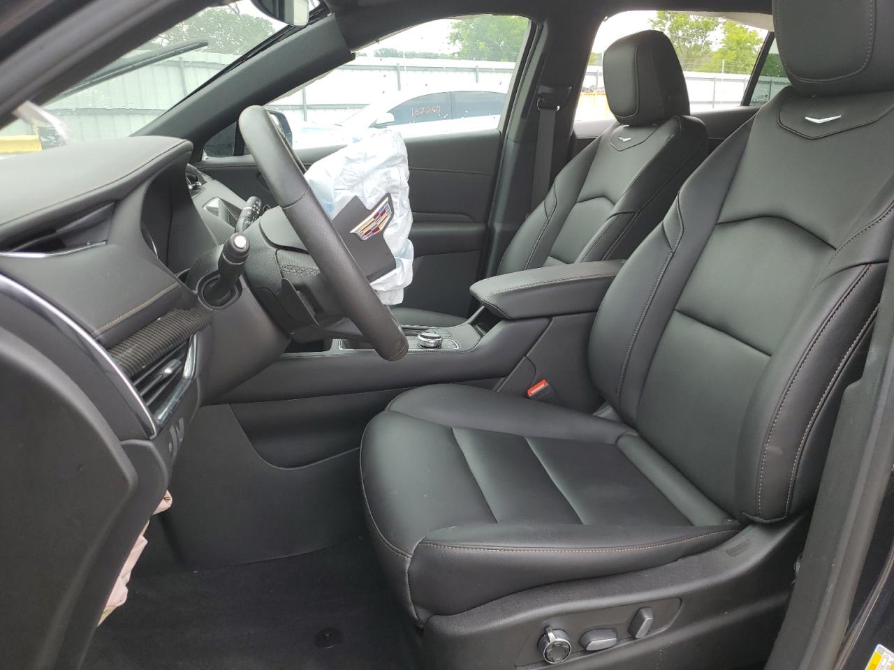 2023 Cadillac Xt4 Sport VIN: 1GYFZER48PF170885 Lot: 60873035