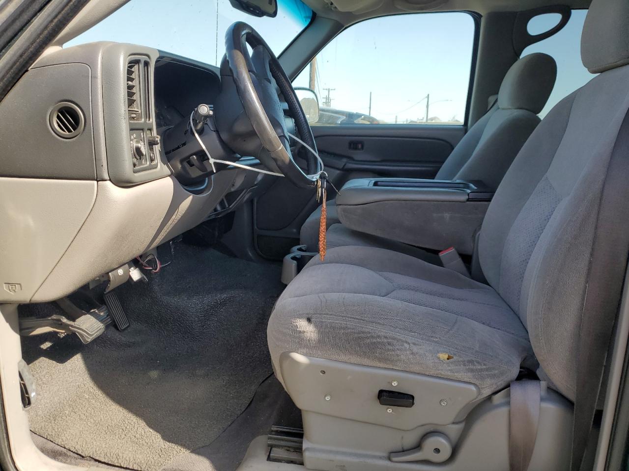 2003 Chevrolet Suburban C1500 VIN: 1GNEC16T93J134550 Lot: 61409245