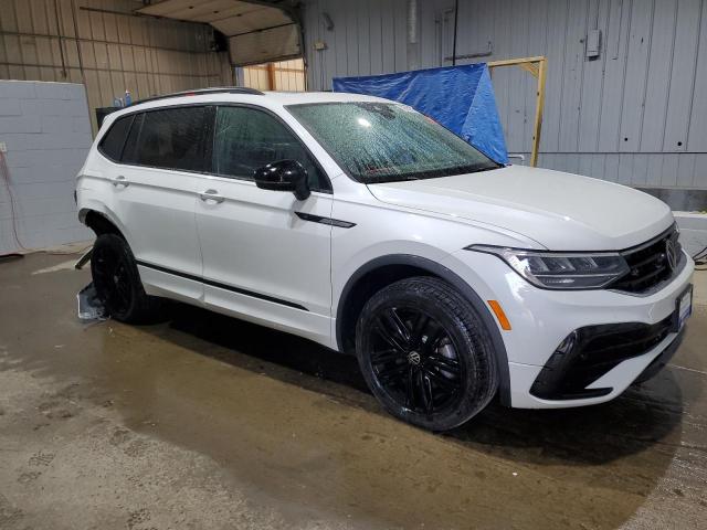  VOLKSWAGEN TIGUAN 2022 Biały