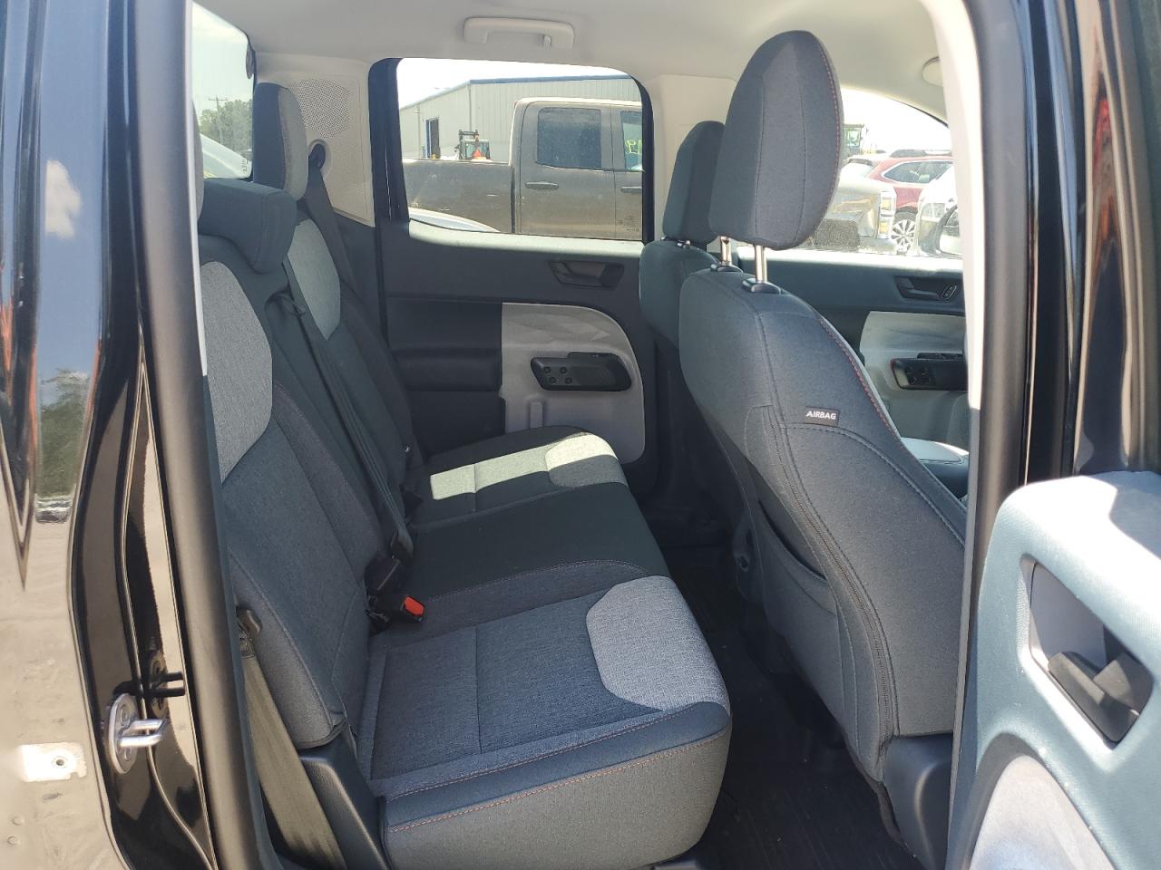 2024 Ford Maverick Xlt VIN: 3FTTW8J97RRB42026 Lot: 61240495