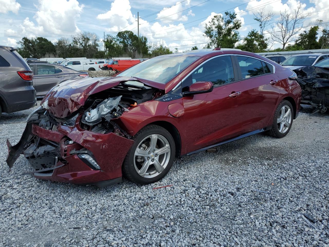 2017 Chevrolet Volt Lt for Sale in Riverview, FL - Front End