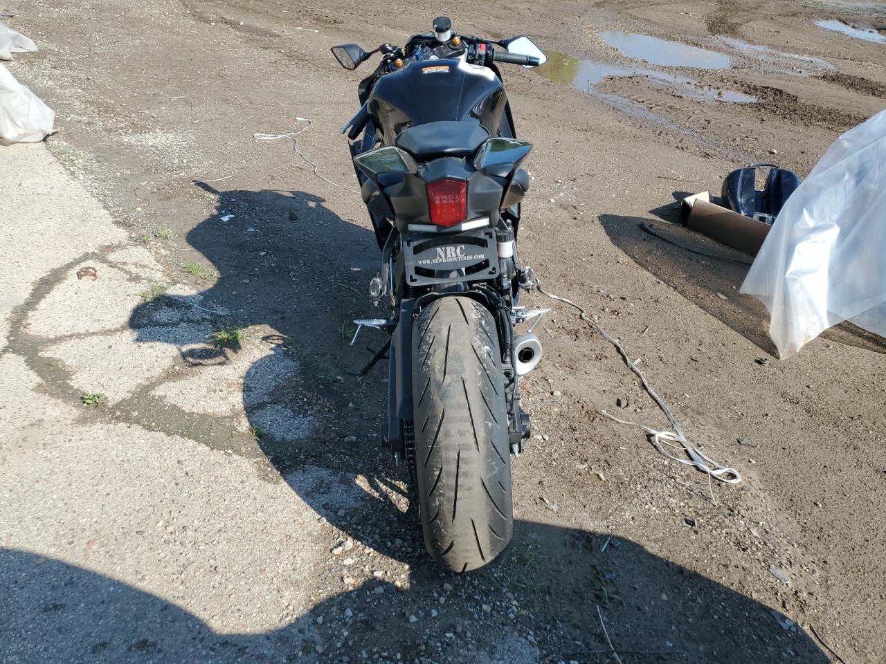 YAMAHA YZFR7 2023 VIN JYARM38E5PA008298 фото 4