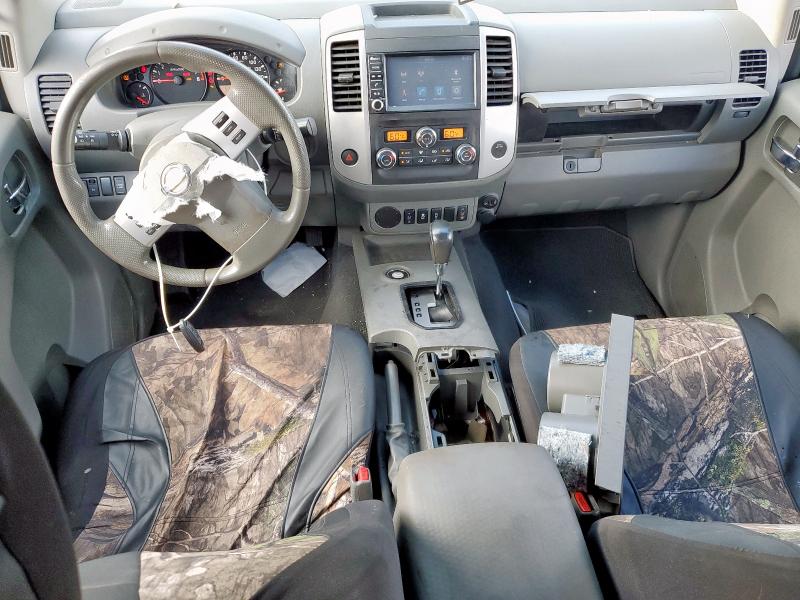  NISSAN FRONTIER 2020 Красный