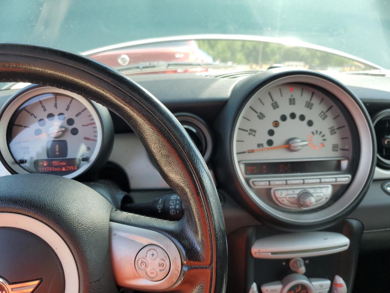 2010 Mini Cooper VIN: WMWMF3C5XATU77721 Lot: 62646495