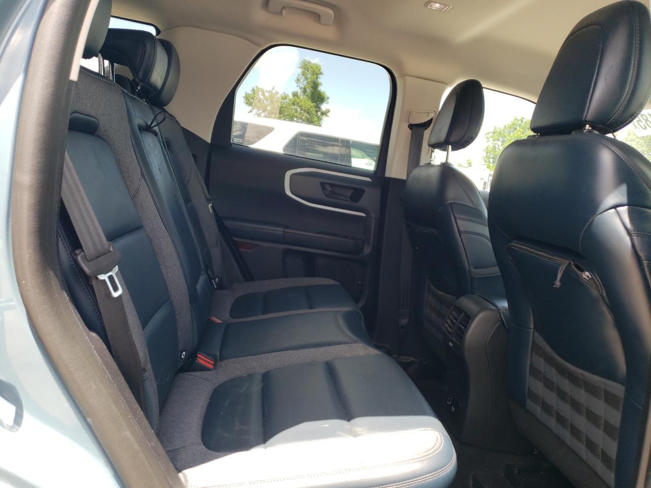 2021 Ford Bronco Sport Outer Banks VIN: 3FMCR9C64MRA92996 Lot: 61221185