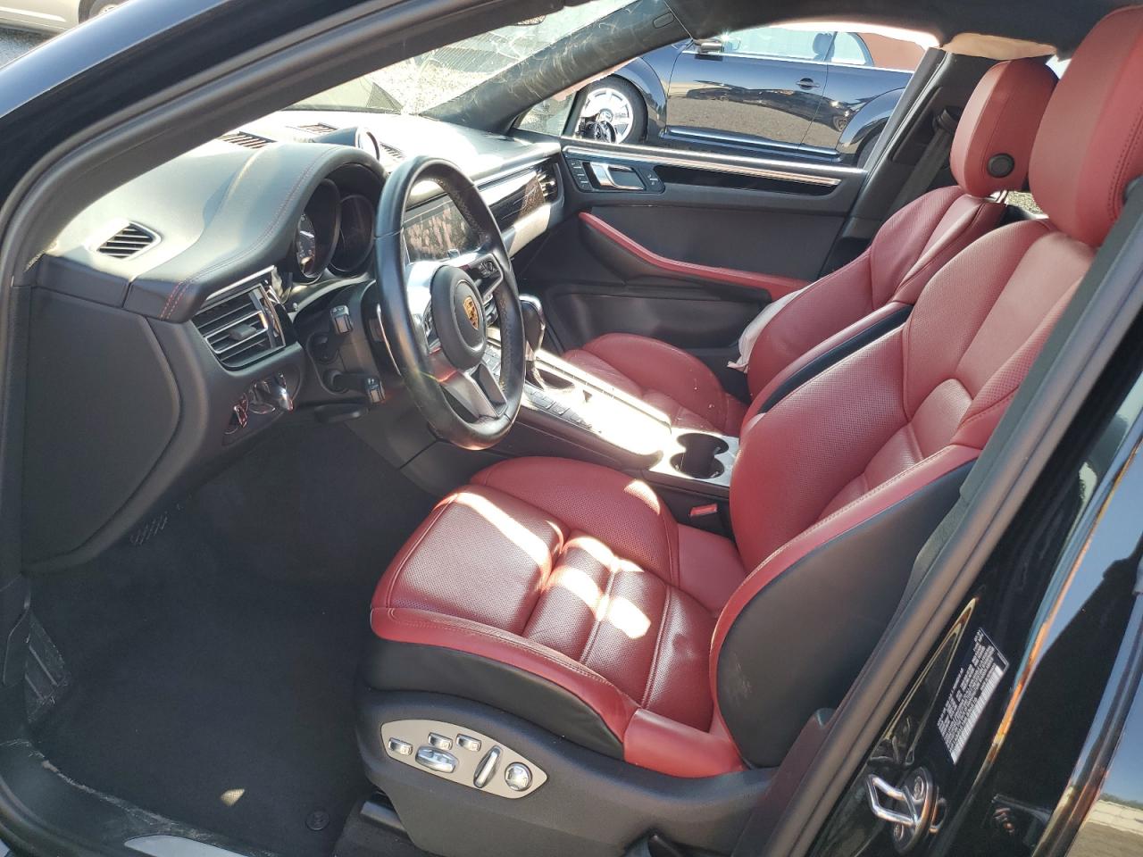 2021 Porsche Macan S VIN: WP1AB2A51MLB36516 Lot: 61057185