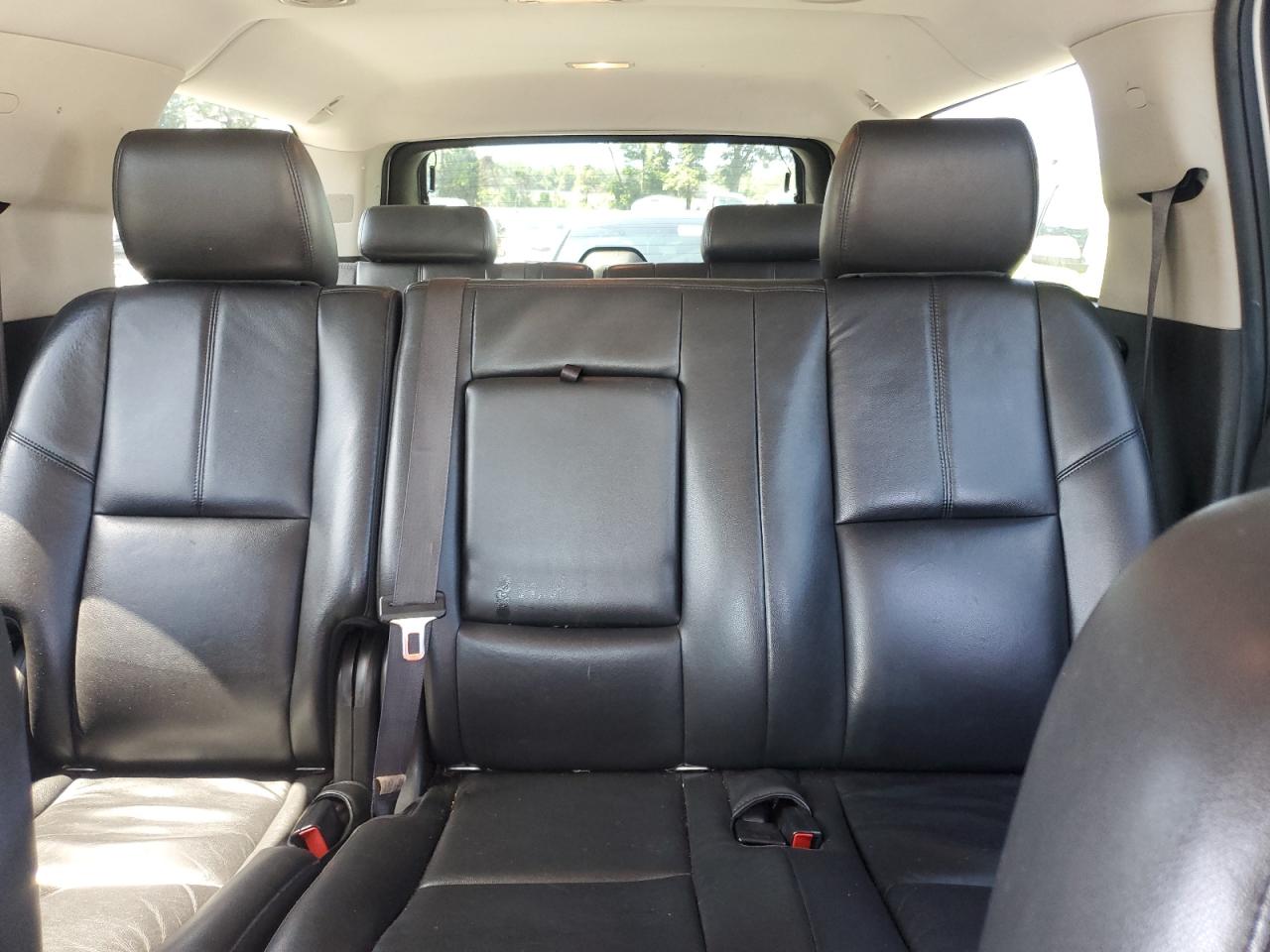 2013 Chevrolet Suburban C1500 Lt VIN: 1GNSCJE0XDR146798 Lot: 62408525