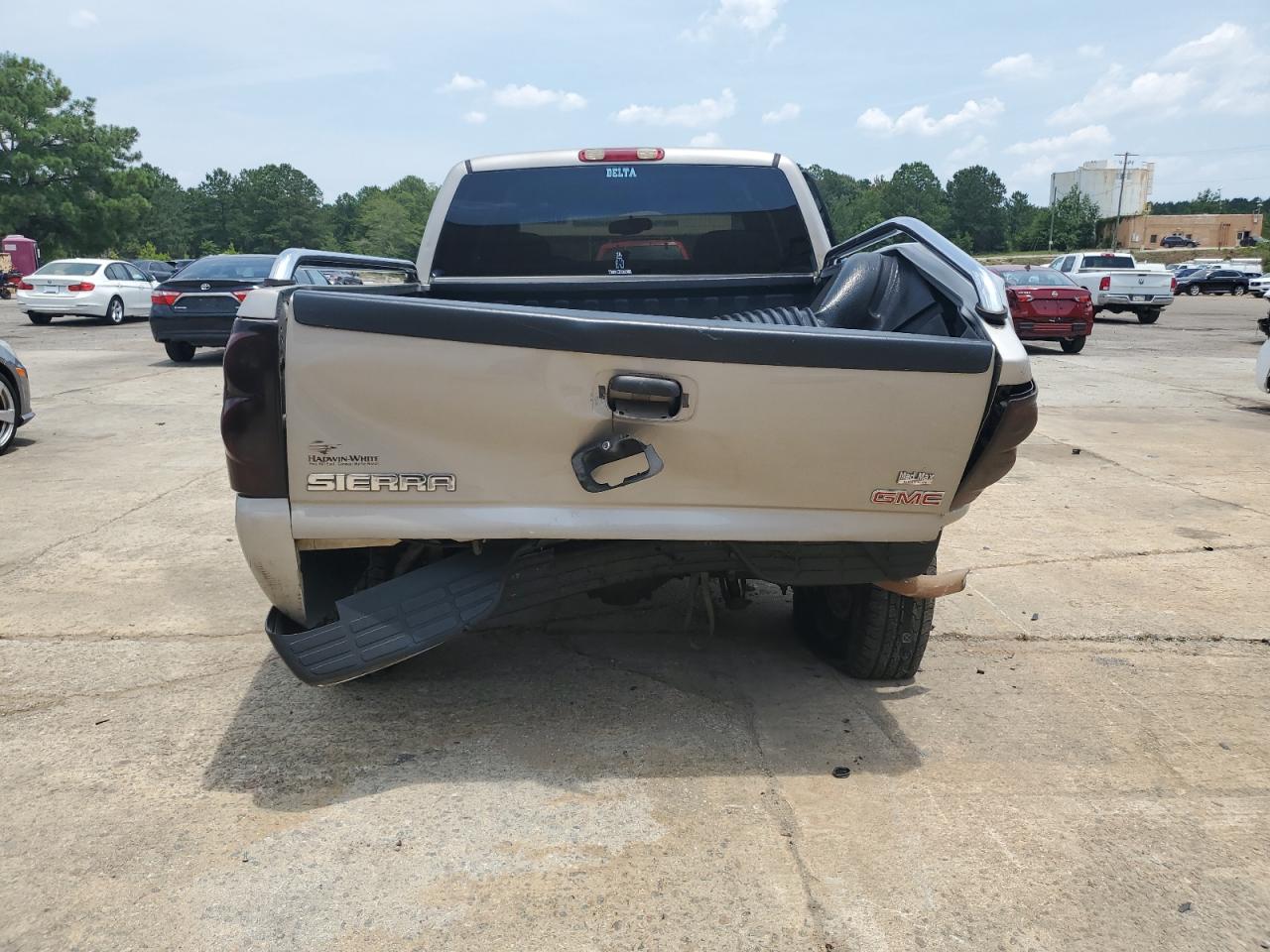 2005 GMC New Sierra C1500 VIN: 1GTEC19T15Z100109 Lot: 61802145
