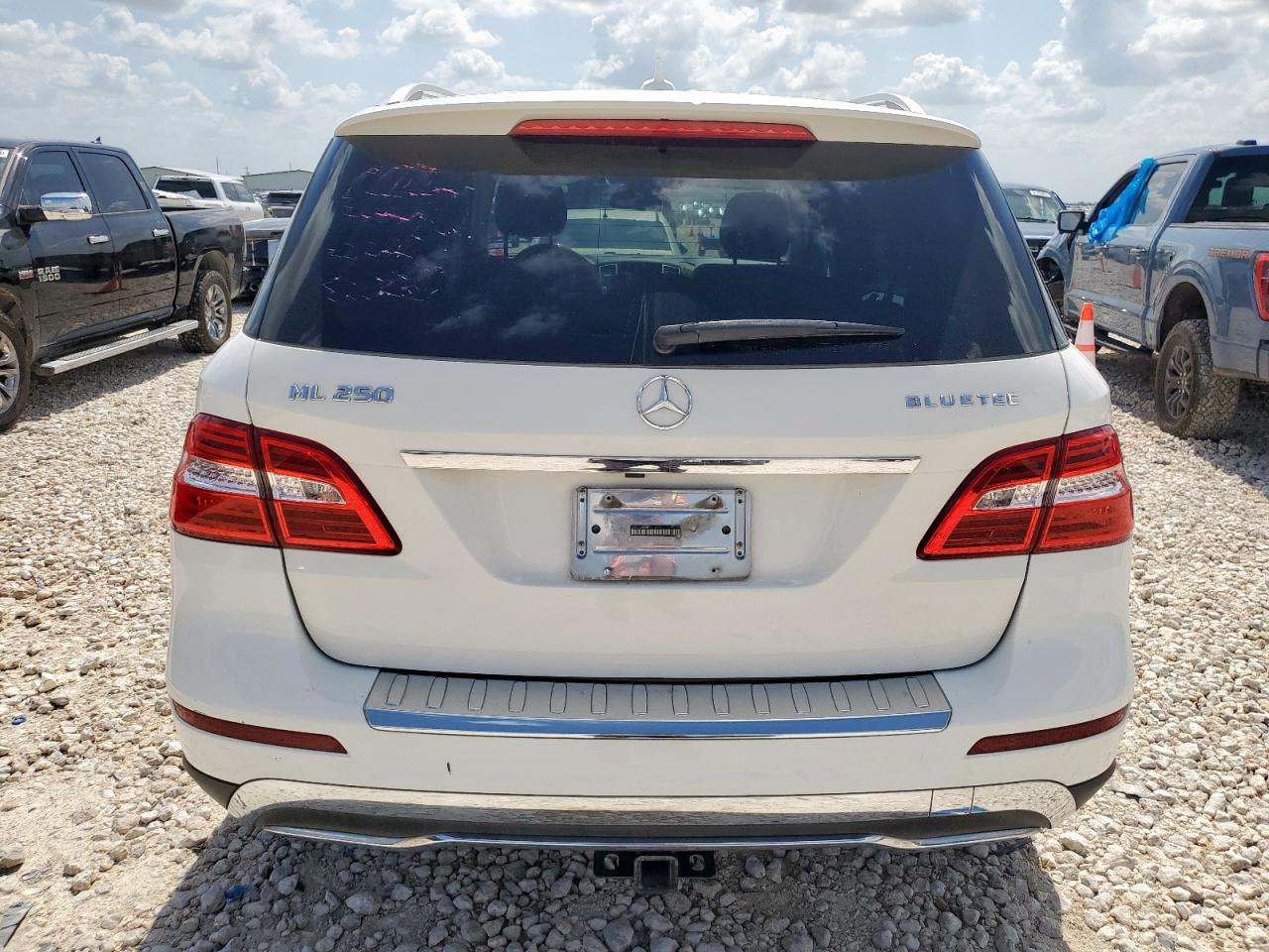2015 Mercedes-Benz Ml 250 Bluetec VIN: 4JGDA0EB6FA536457 Lot: 61903625