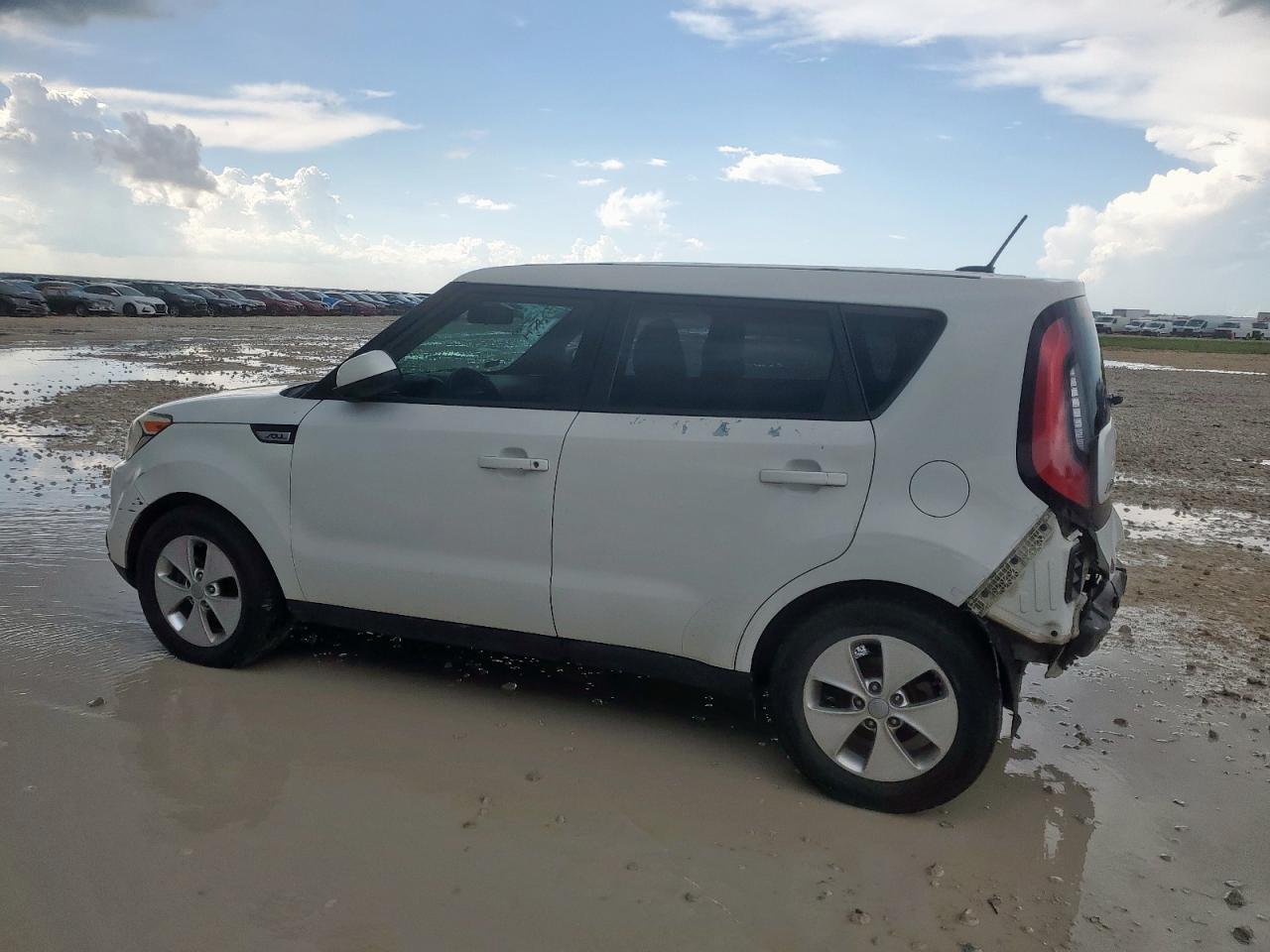 KIA SOUL 2016 VIN KNDJN2A25G7352770 фото 2