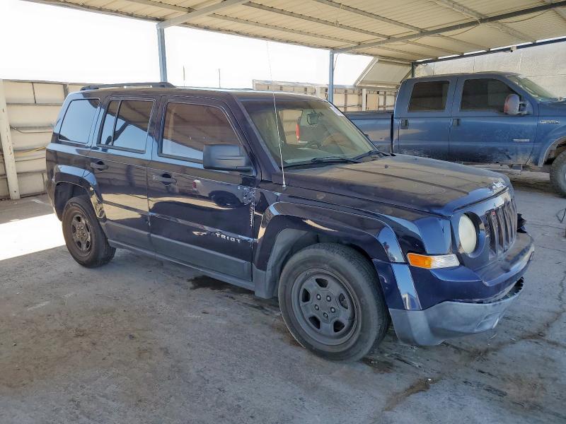  JEEP PATRIOT 2016 Granatowy