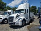 2018 Volvo Vn Vnl for Sale in Conway, AR - Minor Dent/Scratches