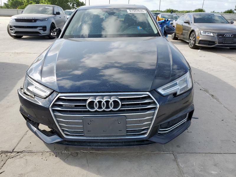  AUDI A4 2017 Угольный