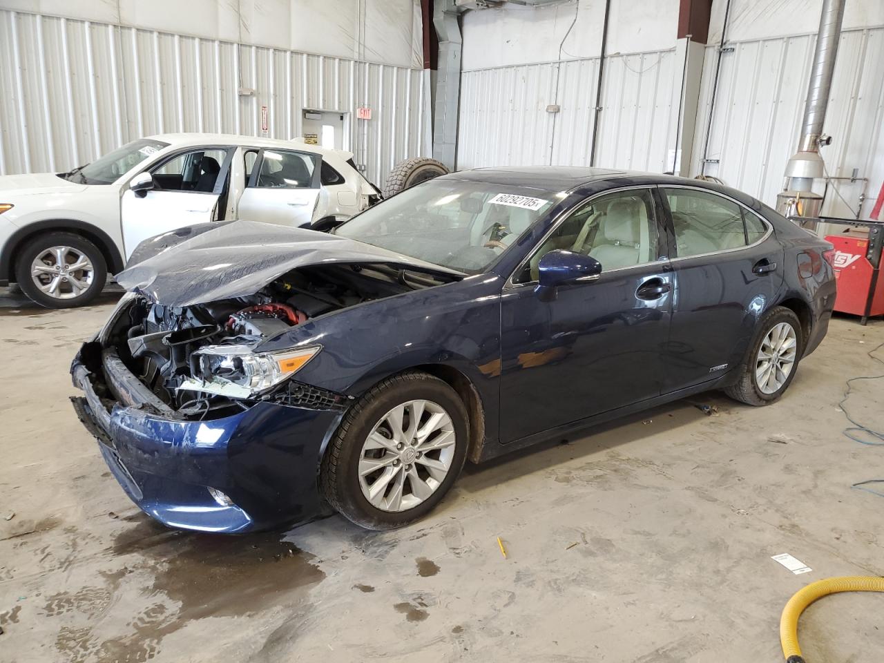 2015 Lexus Es 300H за продажба в Franklin, WI - Front End