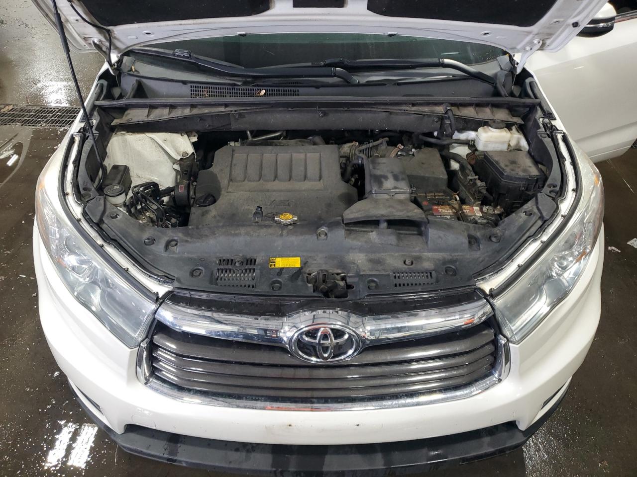 2015 Toyota Highlander Xle VIN: 5TDJKRFHXFS187317 Lot: 67064775