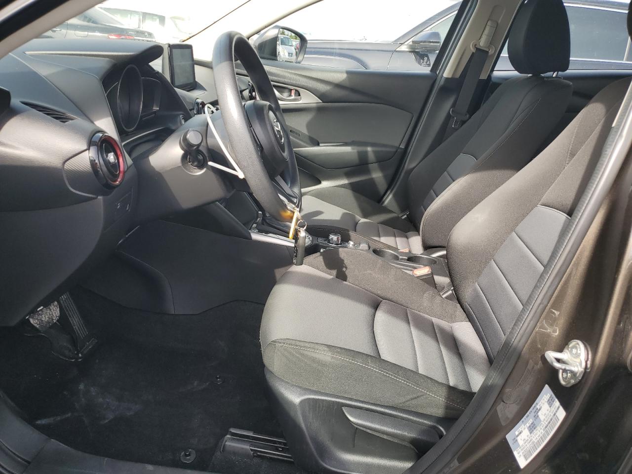2018 Mazda Cx-3 Sport VIN: JM1DKDB72J0319964 Lot: 59598285