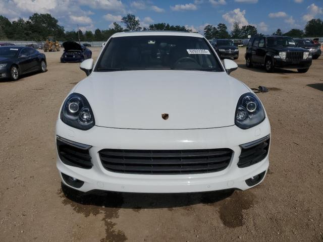  PORSCHE CAYENNE 2017 White