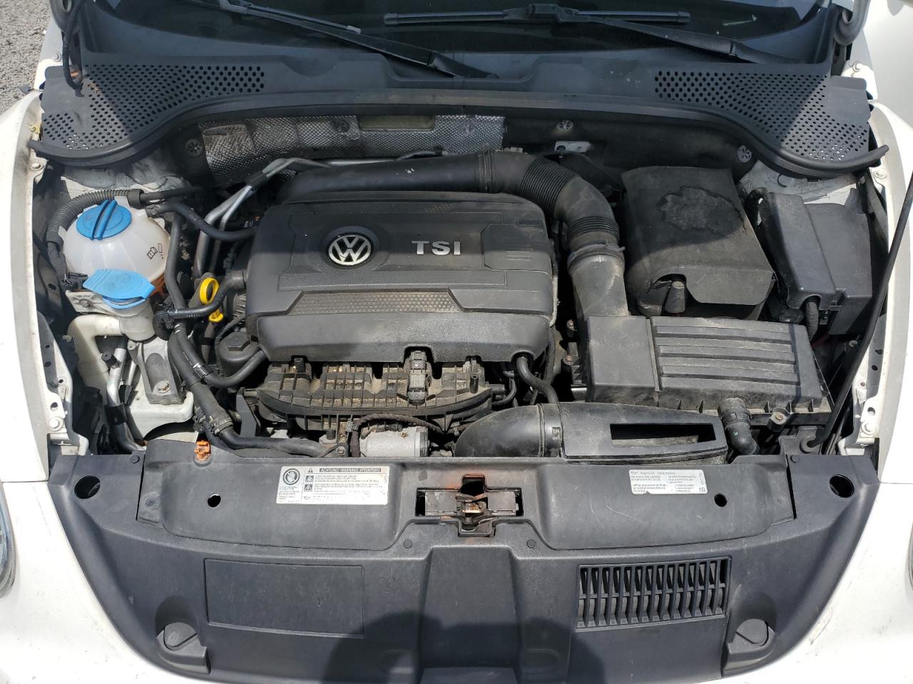 2013 Volkswagen Beetle Turbo VIN: 3VW7T7AT9DM828037 Lot: 61591925