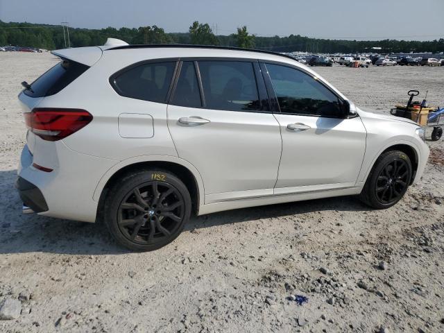  BMW X1 2021 Белы