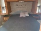 2011 Kutb Springdale продається в Lawrenceburg, KY - Front End