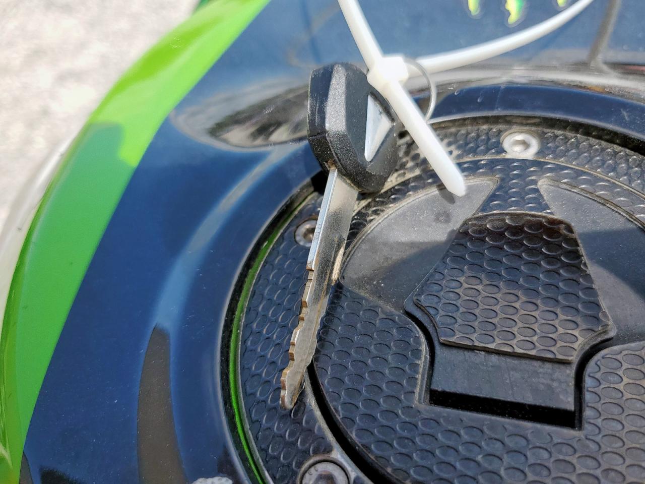 jkbzxje15da001001 JKBZXJE15DA001001 2013 Kawasaki Zx636 E