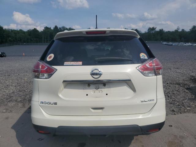  NISSAN ROGUE 2015 Белы