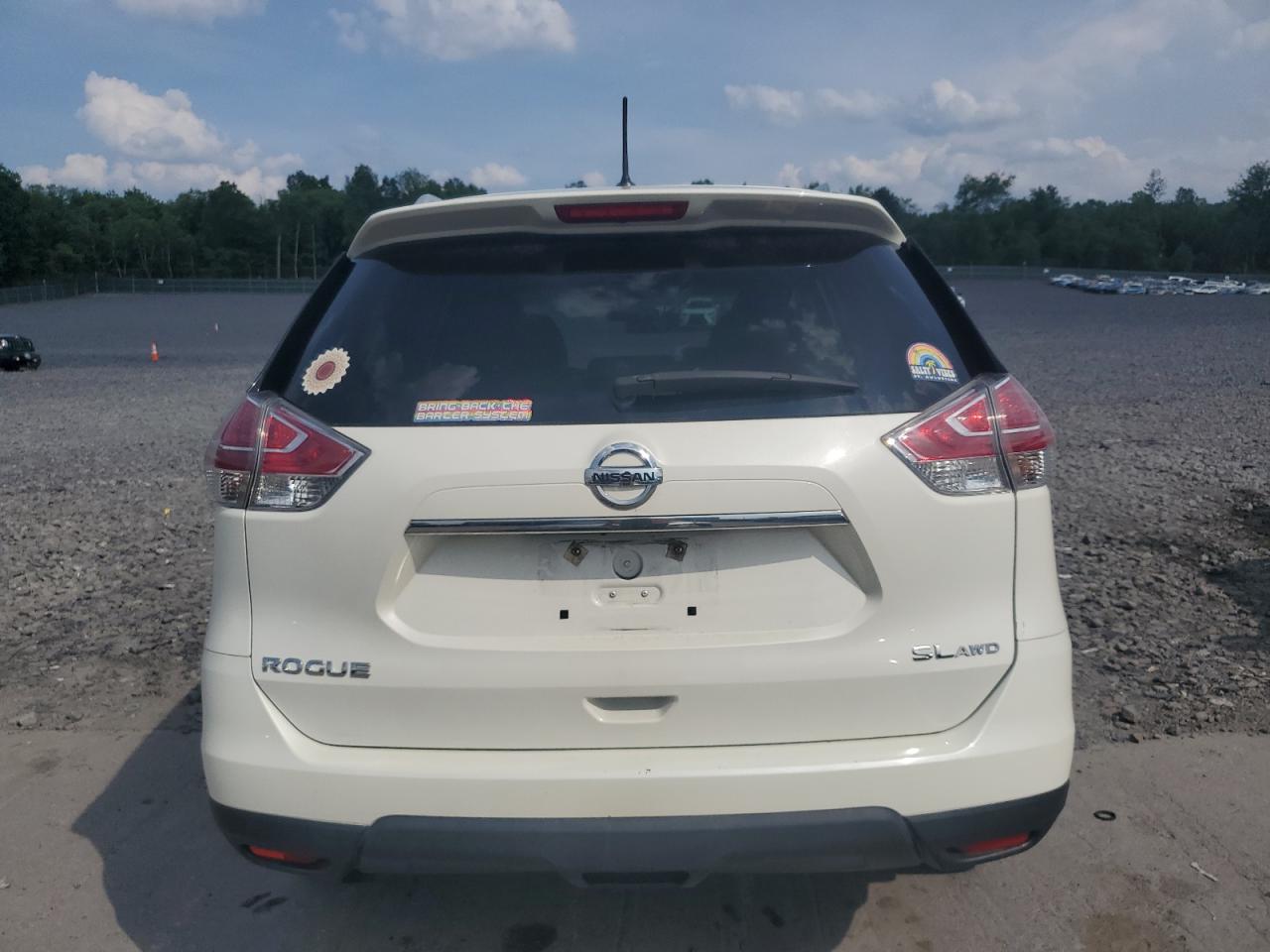 2015 Nissan Rogue S VIN: 5N1AT2MV5FC876014 Lot: 62643205