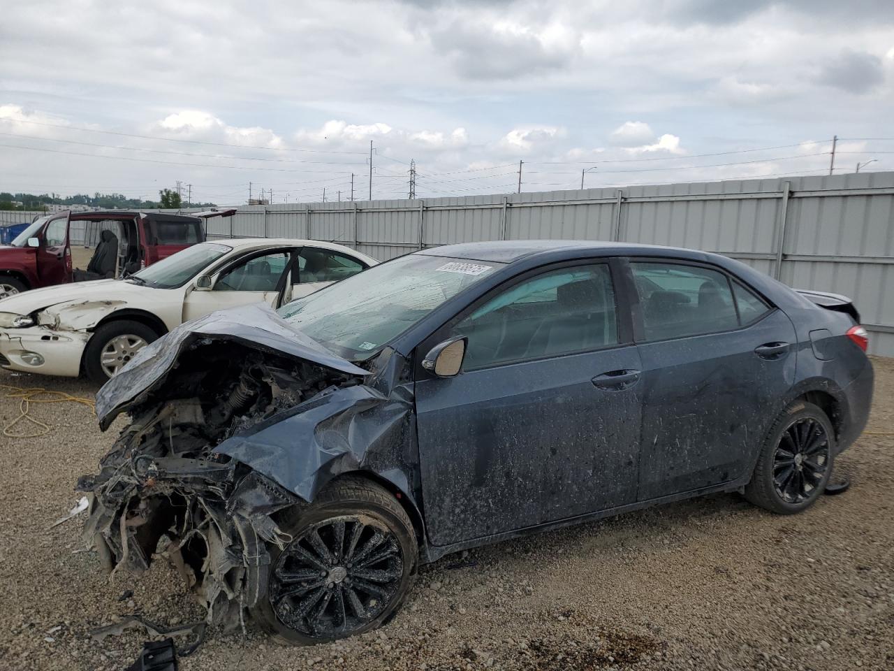 Toyota Corolla l 2015