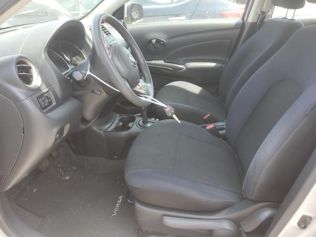  NISSAN VERSA 2012 Srebrny
