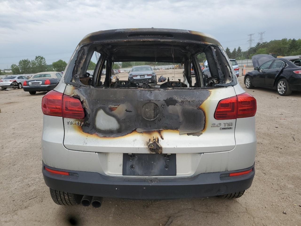 2013 Volkswagen Tiguan S VIN: WVGBV3AX9DW610999 Lot: 61153085