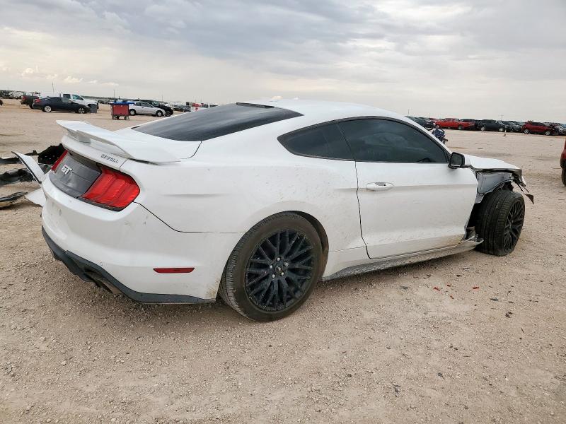  FORD MUSTANG 2019 Biały