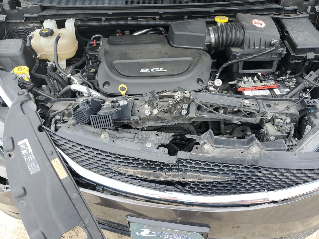 2017 Chrysler Pacifica Touring VIN: 2C4RC1DG5HR675856 Lot: 62707495