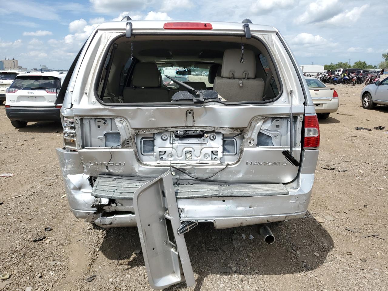 2012 Lincoln Navigator VIN: 5LMJJ2H52CEL04542 Lot: 62708385