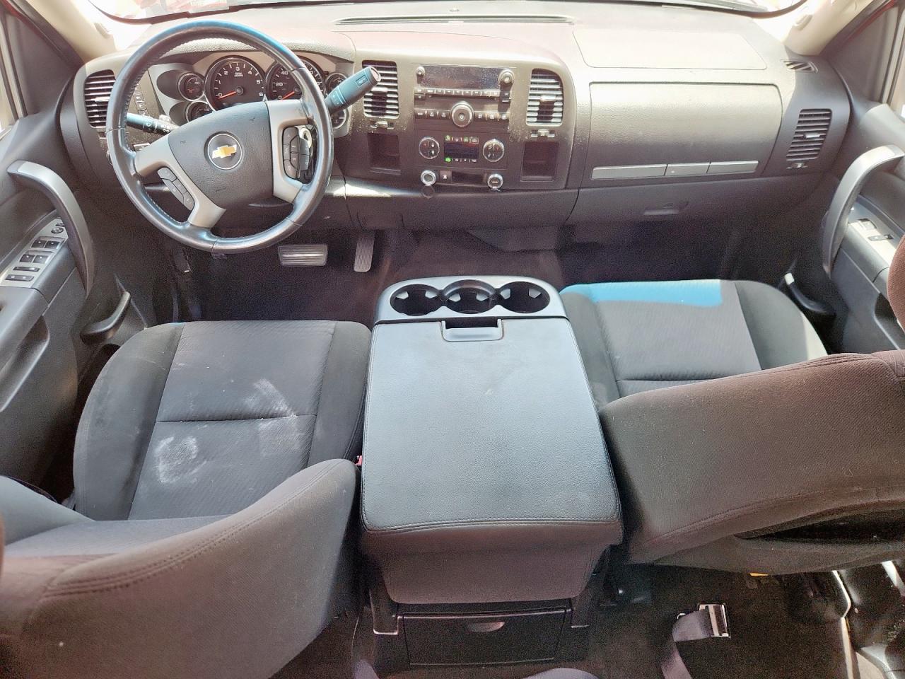 2011 Chevrolet Silverado C1500 Lt VIN: 1GCRCSE06BZ351299 Lot: 62572695