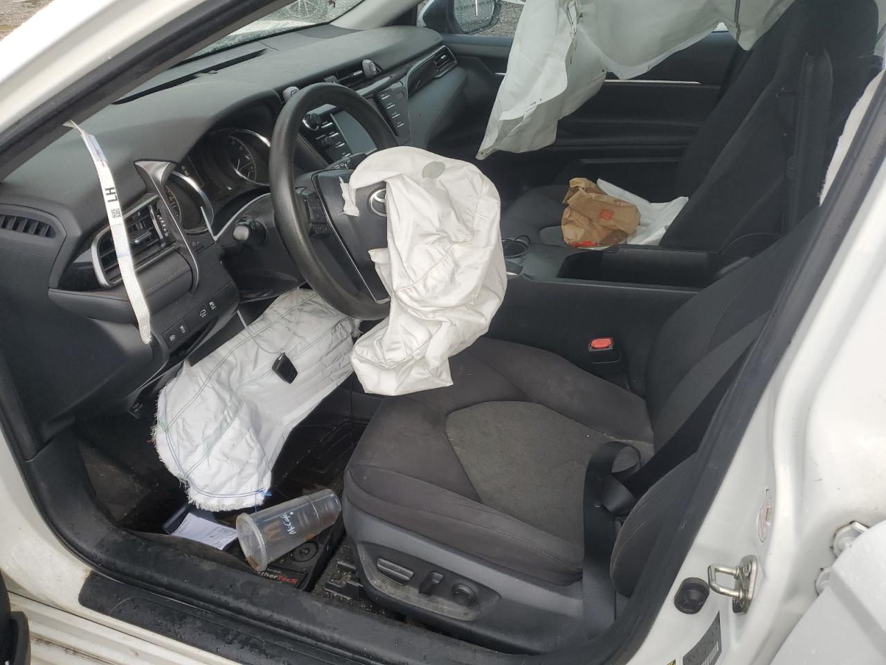 2019 Toyota Camry L VIN: 4T1B11HK1KU756185 Lot: 61839215