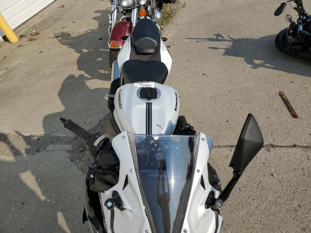  KAWASAKI ZX400 S 2025 Серебристый