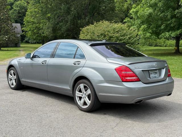 Sedans MERCEDES-BENZ S-CLASS 2012 Srebrny
