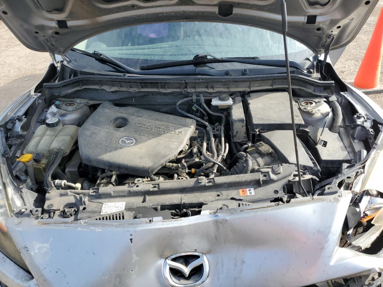 2011 Mazda 3 I VIN: JM1BL1UF1B1480471 Lot: 70718405