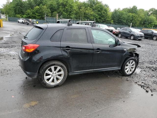  MITSUBISHI OUTLANDER 2015 Czarny