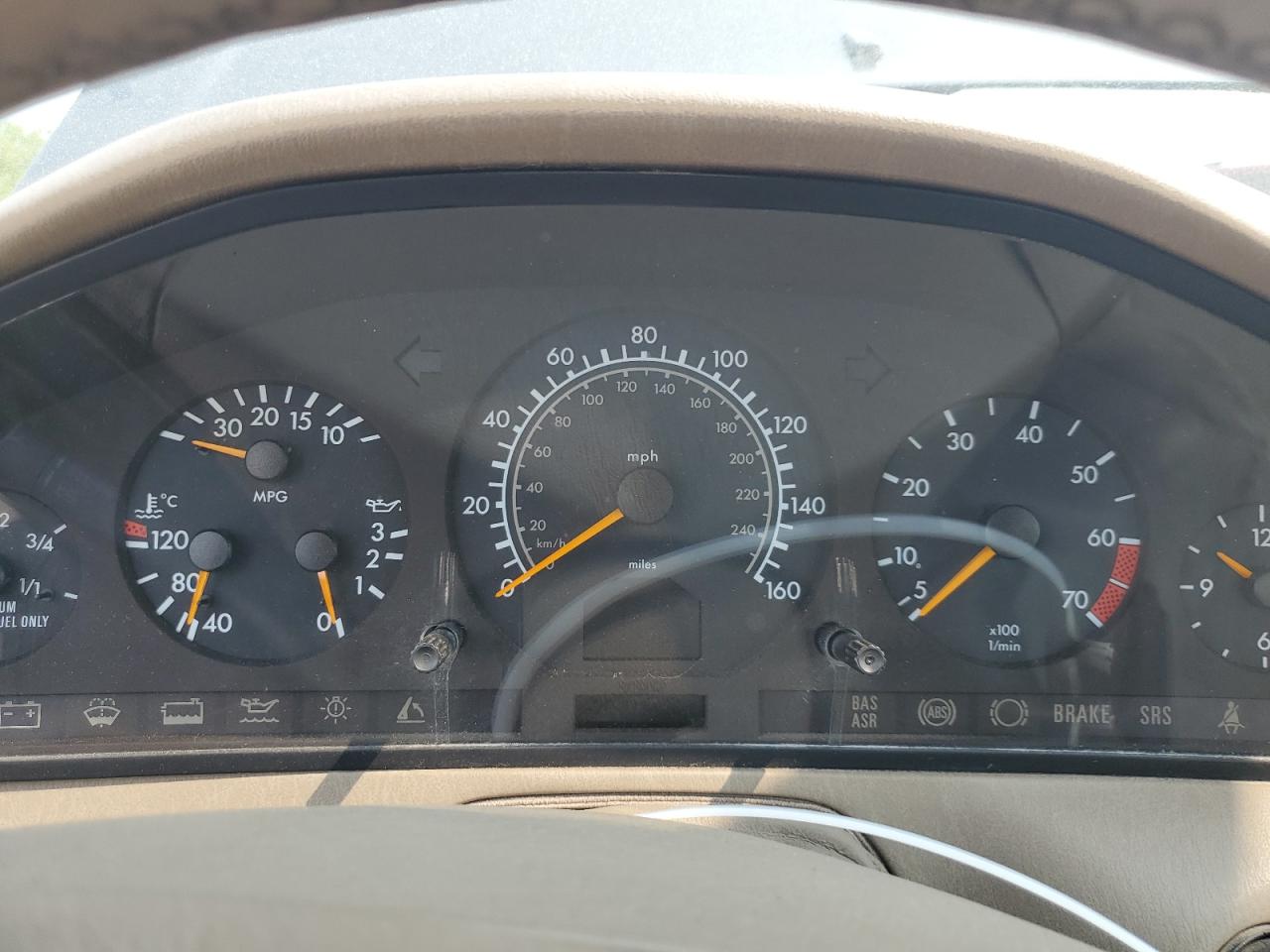 1998 Mercedes-Benz Sl 500 VIN: WDBFA67F8WF161639 Lot: 59173125