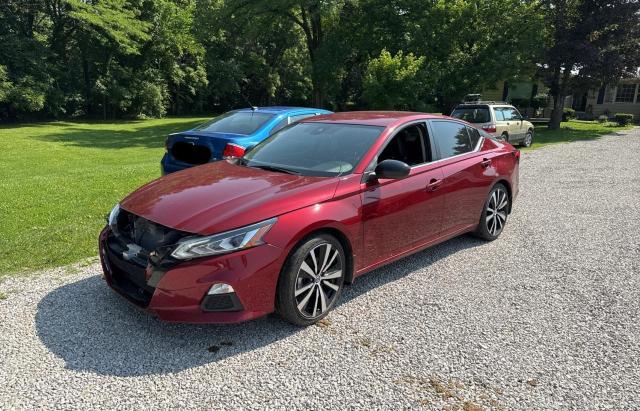  NISSAN ALTIMA 2022 Red