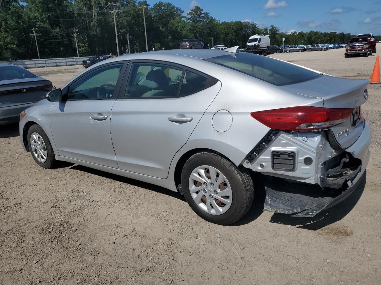 HYUNDAI ELANTRA 2017 VIN 5NPD74LF1HH102975 zdjęcie 2