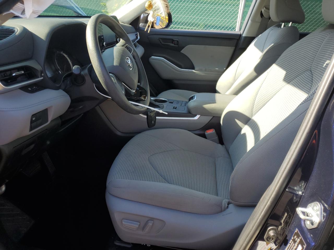 2021 Toyota Highlander L VIN: 5TDCZRAH2MS089892 Lot: 61083825